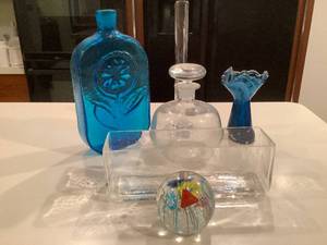 lot 552 image: Home Dcor