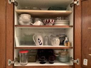 lot 596 image: Kitchenwares