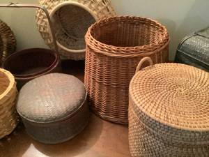 lot 312 image: Baskets