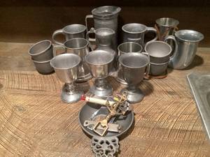 lot 625 image: Vintage Barware