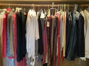 lot 638 image: Womens Clothes