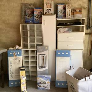 lot 665 image: Home Organizational Lot