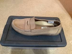 lot 157 image: Womens Shoes