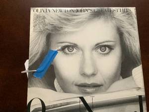 lot 305 image: Vinyls