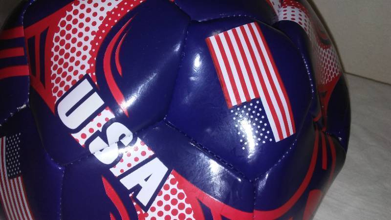lot 736 image: USA Comet Size 5 Soccer Ball