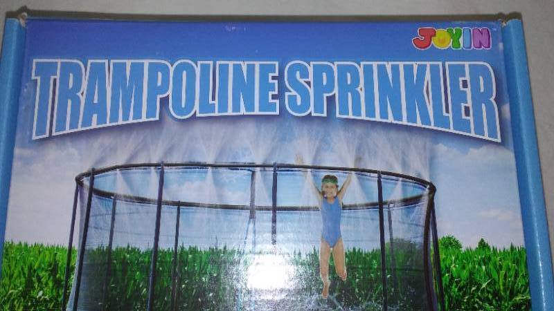 lot 737 image: 33 Foot Trampoline Sprinkler