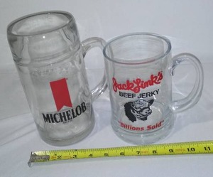 lot 44 image: Vintage Michelob Mug, Jack Links Mug.