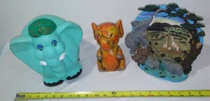 lot 68 image: Elephant Theme Decor