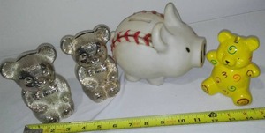 lot 83 image: Piggy Banks , Bear Banks (2) Metal.