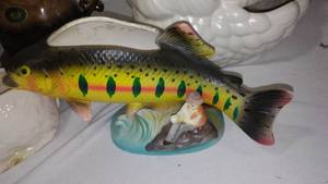 lot 205 image: Vintage Rubens Original Golden Trout Flower Planter and More.