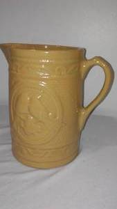 lot 279 image: Clay City Pottery Pitcher