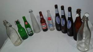 lot 289 image: Vintage & Antique Glass Bottles.
