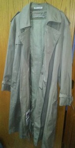 lot 326 image: Mens Classic Trench Coat