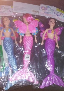 lot 343 image: Mermaids - 3, Pop it bracelets - 6 and nail kit -1.