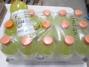 lot 2 image: 15- 28 oz Bottles Gatorade Zero Lem...