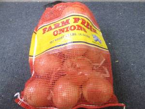 lot 22 image: 10 lb Farm Fresh Onions...