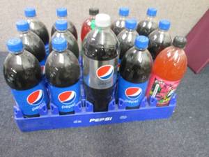 lot 25 image: 15 Assorted 1 L Pop...