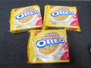 lot 35 image: 3- 14.03 oz Pks Oreos Golden Double...