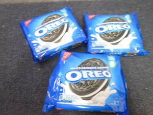 lot 39 image: 3- 13.29 oz Oreos ...