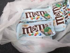 lot 57 image: 12- 1.35 oz pks Cookie M&Ms...