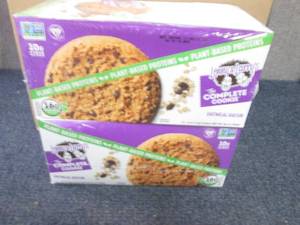 lot 89 image: 2- 12 pks 4 oz Lenny & Larrys Oatm...