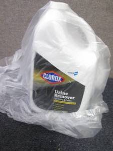 lot 140 image: 1 Gallon Clorox Urine Remover...