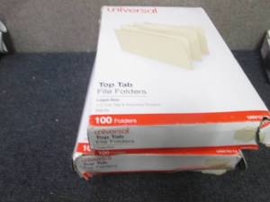 lot 180 image: 2- 100 ct Legal Universal Top Tap F...