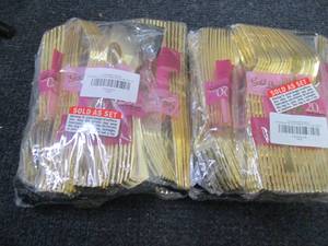 lot 350 image: 2- 100pks Gold Plastic Silverware 1...