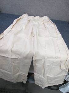 lot 373 image: Ladies Small Wide Leg Pants...