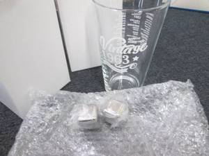 lot 415 image: 2- Vintage 1963 Glass with Reusable...