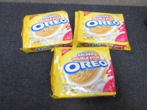 lot 33 image: 3- 14.03 oz Pks Oreos Golden Double...