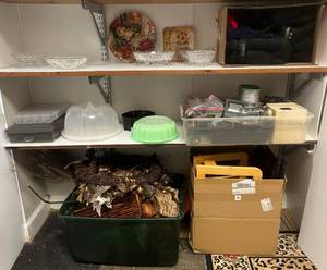 lot 2 image: Misc. Household Items & More (Some Vintage)