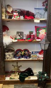 lot 7 image: Misc. Household Items & More (Some Vintage)
