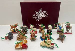 lot 39 image: Misc. Danbury Mint Christmas Ornaments (Like New)