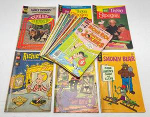 lot 88 image: Very Old Comics Including The Three Stooges, Popeye & More