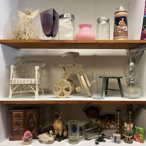lot 102 image: Misc. Household Items & More (Some Vintage)