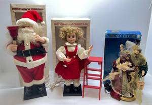 lot 113 image: Christmas Animated Characters & More With Original Boxes