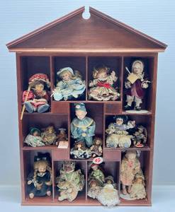 lot 114 image: Shelf With Misc. Miniature Dolls