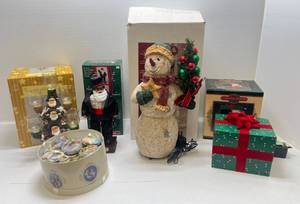 lot 117 image: Misc. Christmas Items In Original Boxes