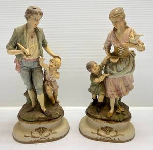 lot 122 image: Two 15 Figurines Lenwile China Ardalt Hand Painted In Japan