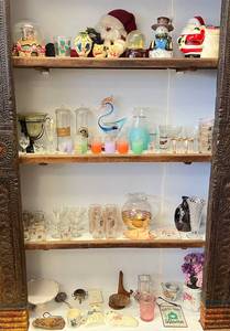 lot 123 image: Misc. Household Items & More (Some Vintage)