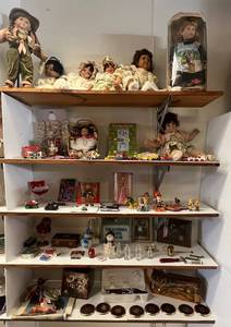 lot 169 image: Misc. Household Items & More (Some Vintage)