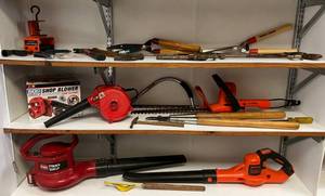 lot 173 image: Misc. Garden Tools