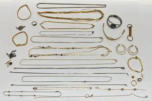 lot 183 image: Misc. Vintage Necklaces & More Including Some 24kgb