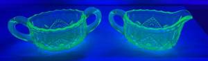 lot 185 image: Vintage Uranium Glass Sugar And Creamer