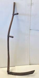 lot 204 image: Antique Scythe Hay Sickle