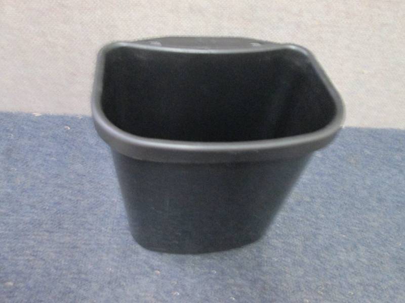 lot 453 image: Box of Mini TriSource Trash Bins 4 ...