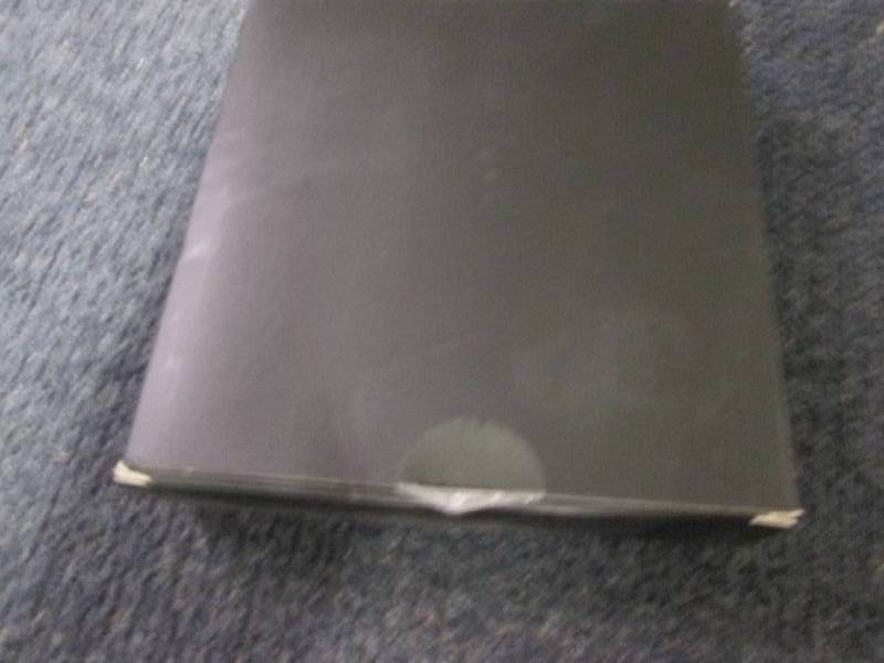 lot 300 image: Pop Sonic Compact LED Lighted Mirro...