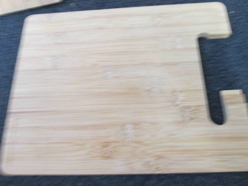 lot 235 image: 3pc Bamboo Cutting Board Set-used, ...
