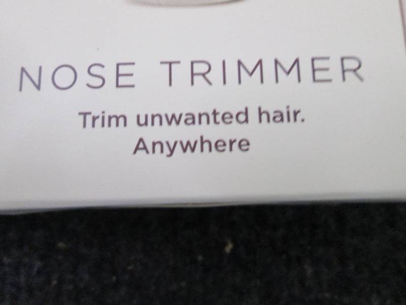 lot 280 image: 4 Pop Sonic Nose & Ear Hair Trimmer...